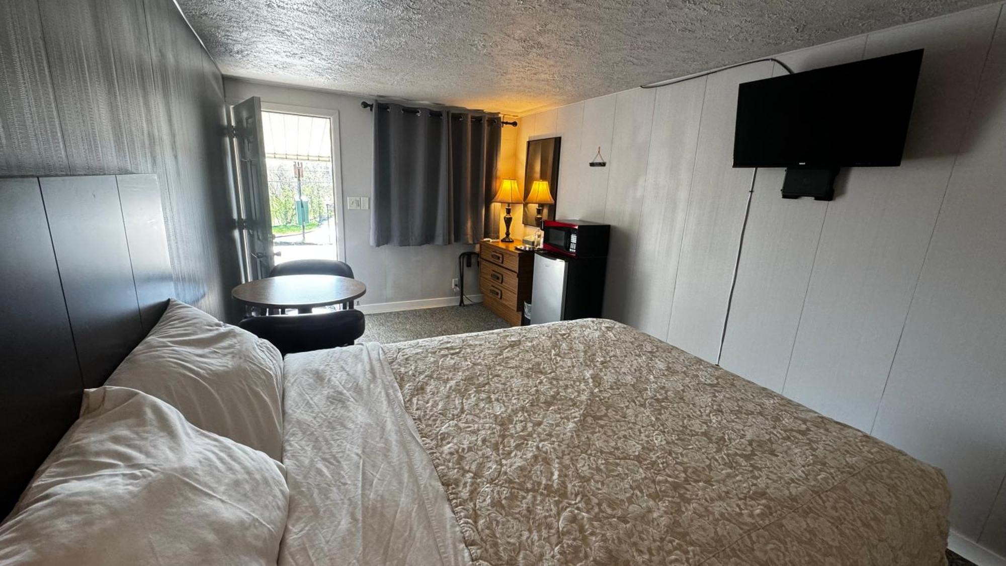 Hopwood Motel 2*