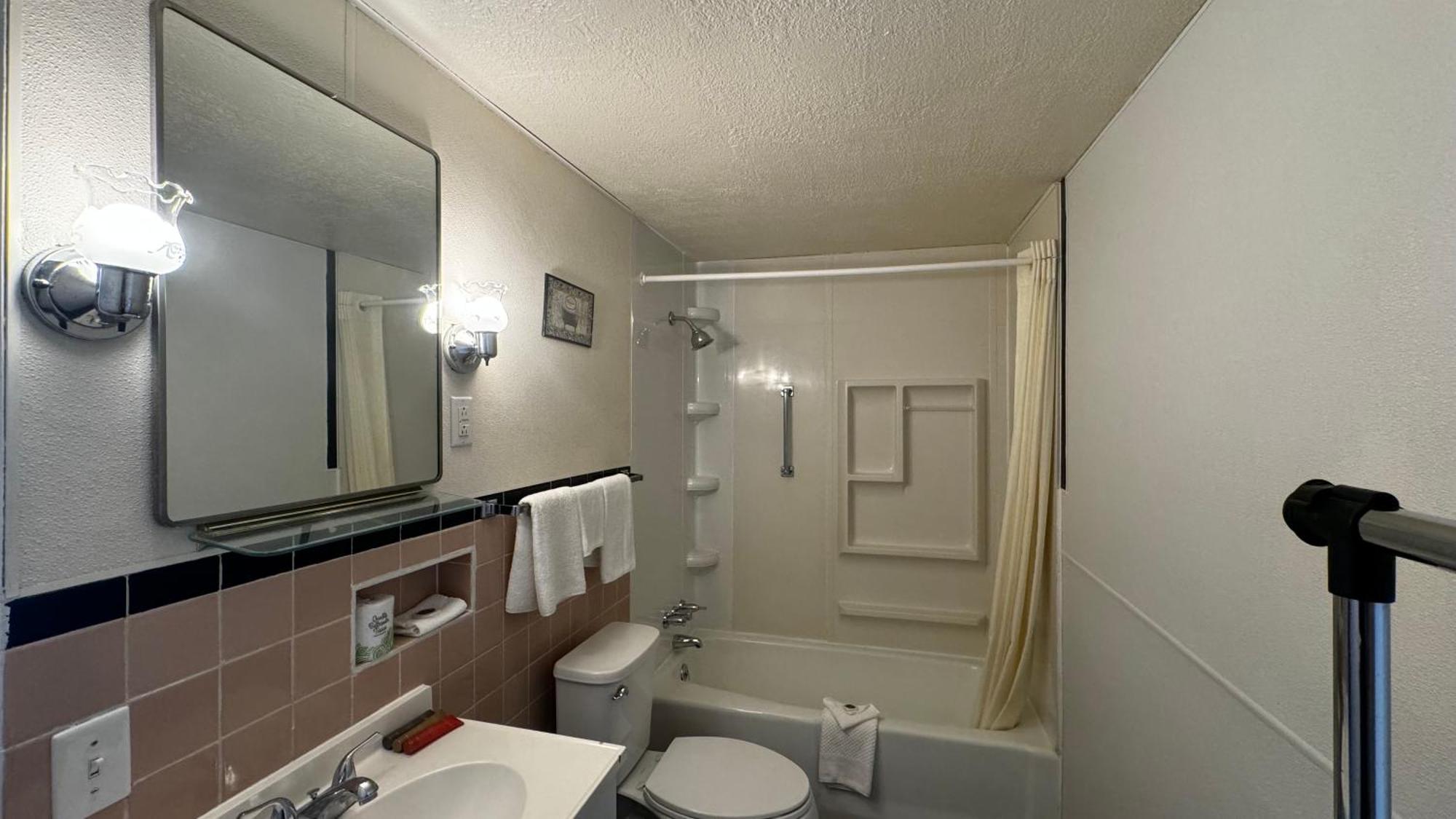 Hopwood Motel 2*